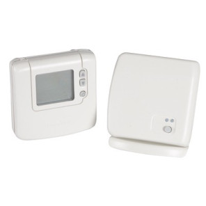 Digital Room Thermostat- HONEYWELL HOME - DT92A1004