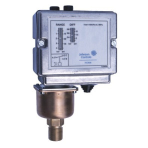 Steam and water pressure switch- JOHNSON CONTROLS - P48AAA-9120