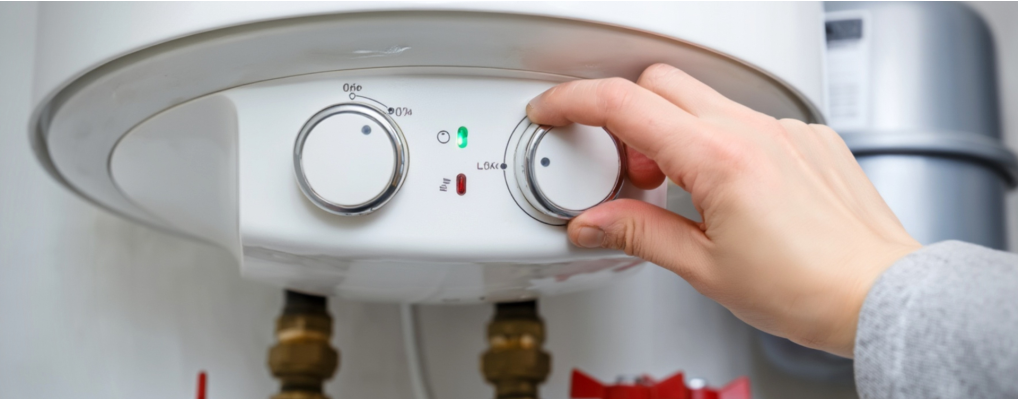 How to replace an hot water thermostat with power saver?